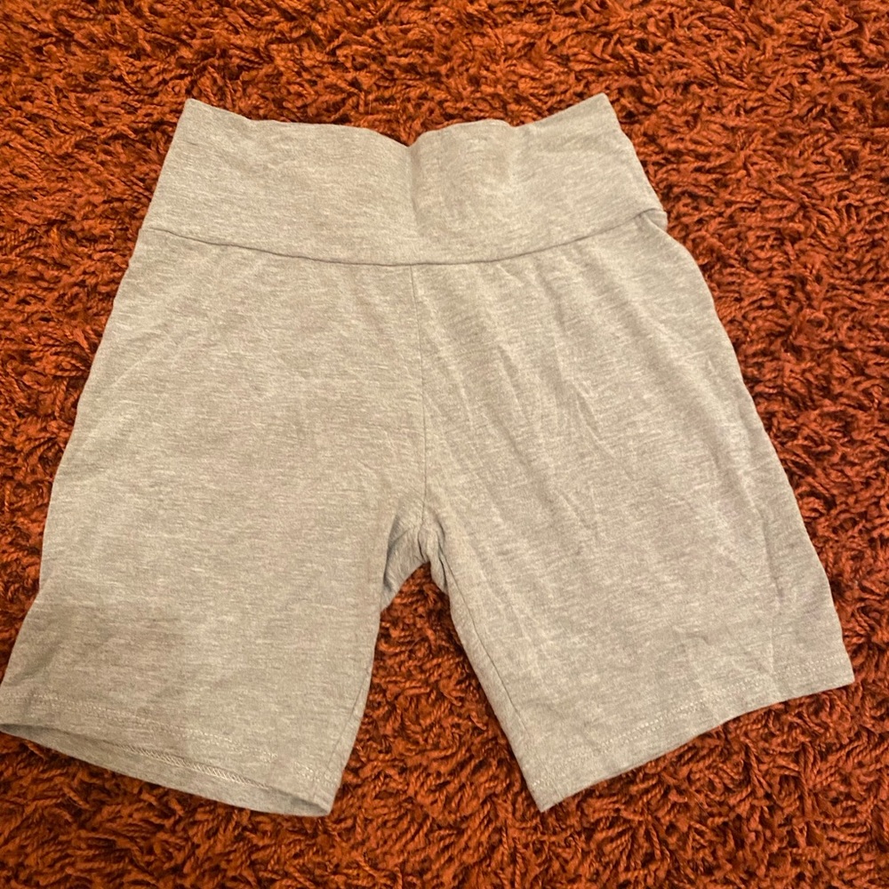 Grey cotton biker shorts
